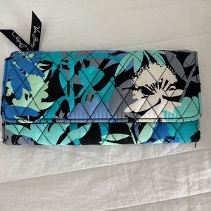 Vera Bradley wallet